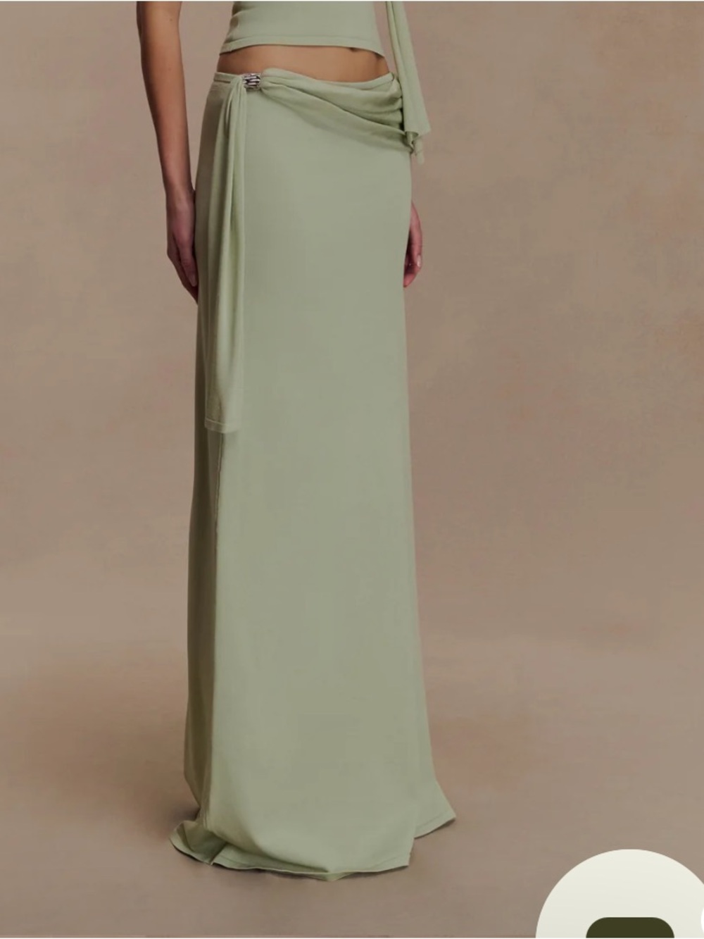 Meshki Bowie
Low Rise Knit Maxi Skirt - Pastel Green